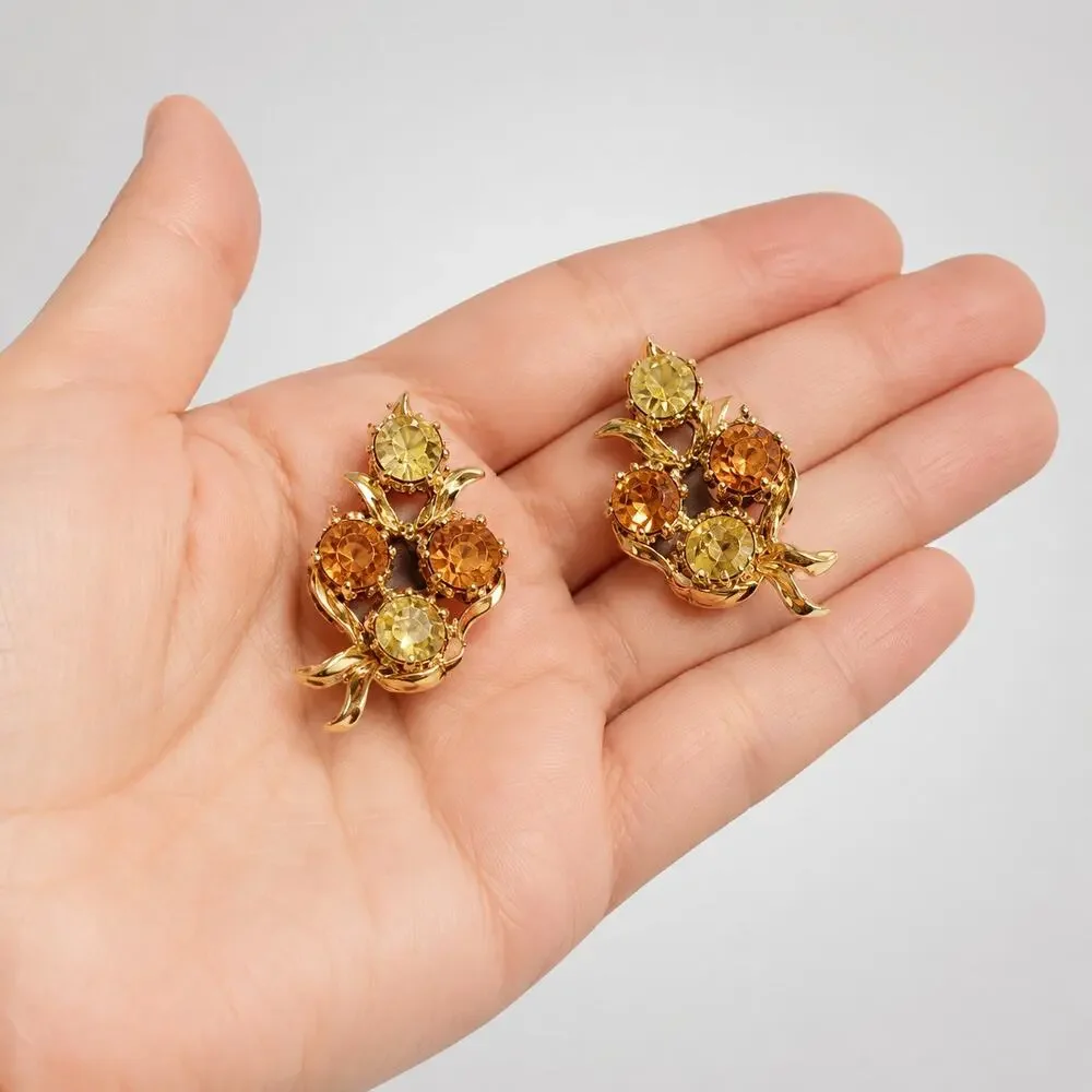 Vintage BSK‎ Rhinestone Clip-On Earrings Gold-Tone Clear Amber Brown 1